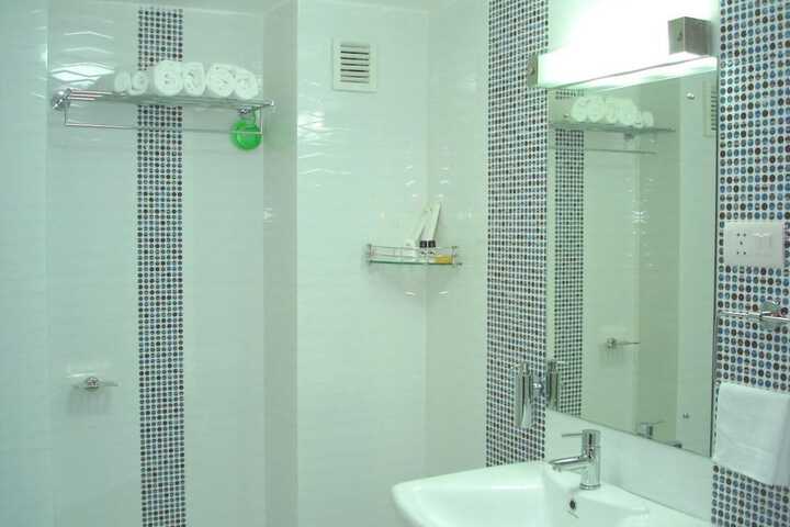 Room 18 of 26