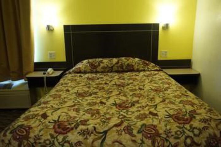Room 19 of 57