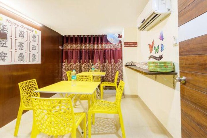 Room 16 of 23