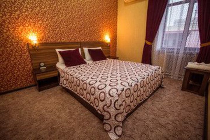 Room 14 of 38