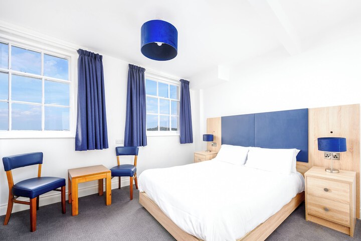 Room 55 of 95