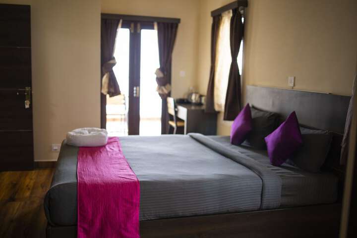 Room 10 of 49