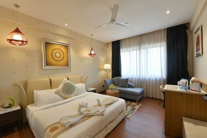 Room 11 of 54