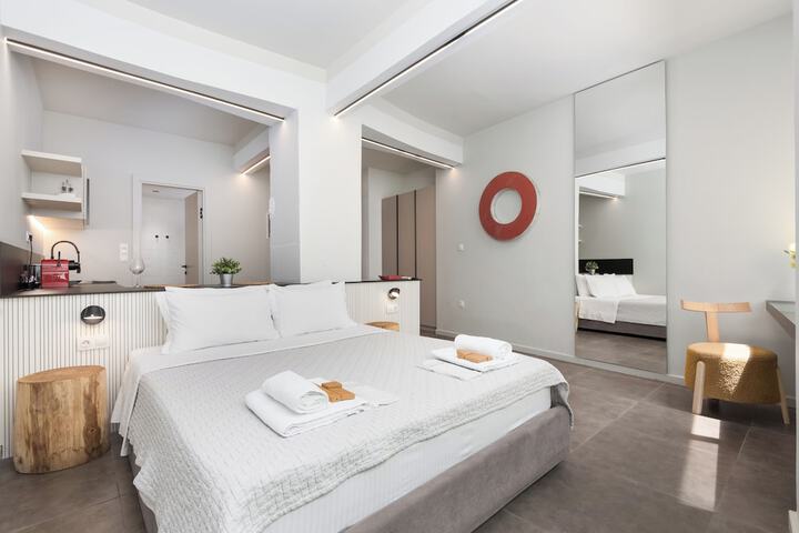 Room 7 of 38