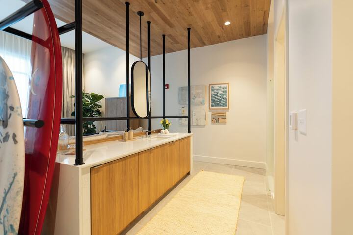 Room 15 of 47