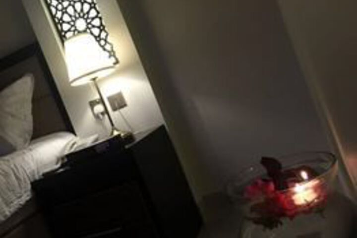 Room 6 of 22