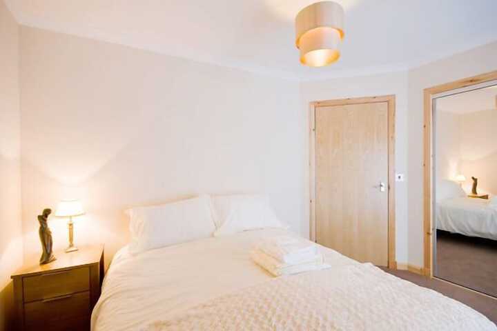 Room 29 of 42
