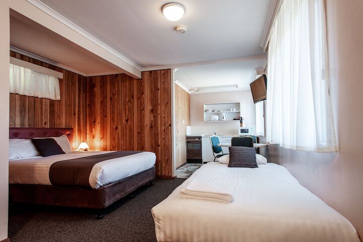 Room 14 of 43