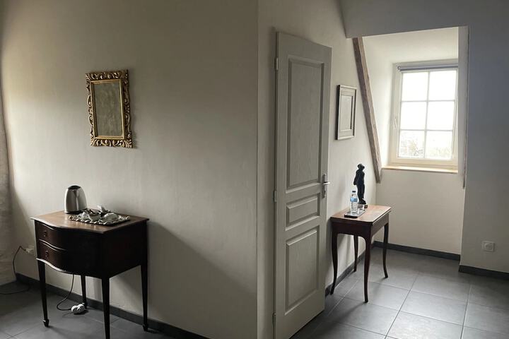 Room 26 of 52