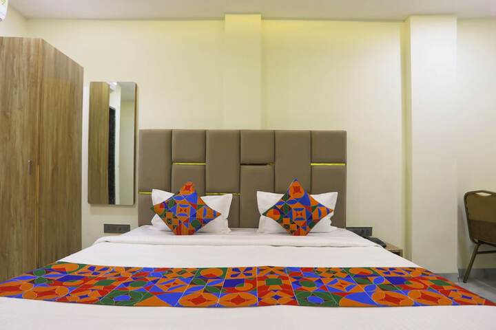 Room 19 of 29
