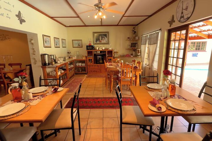 Dining 139 of 188