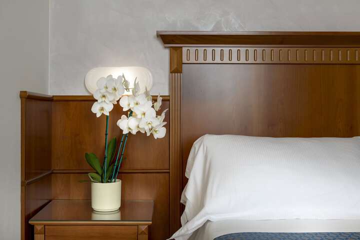 Room 12 of 40