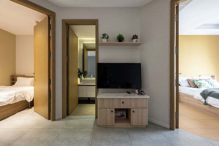 Room 26 of 48