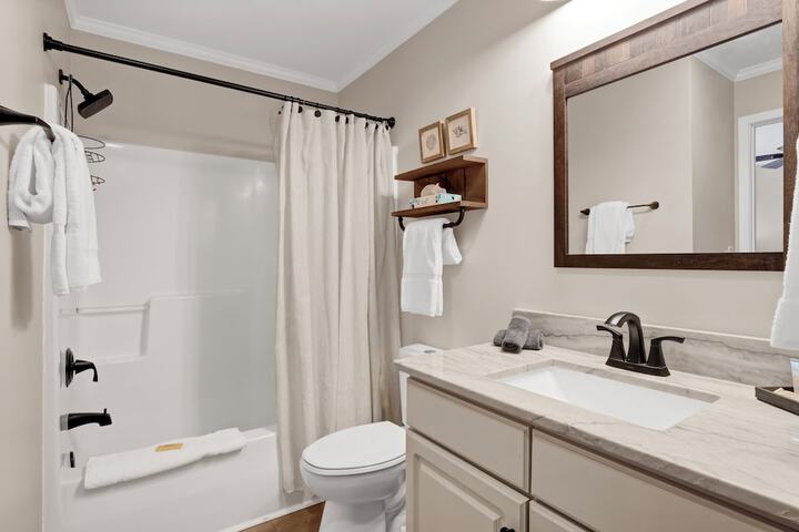 Room 256 of 333