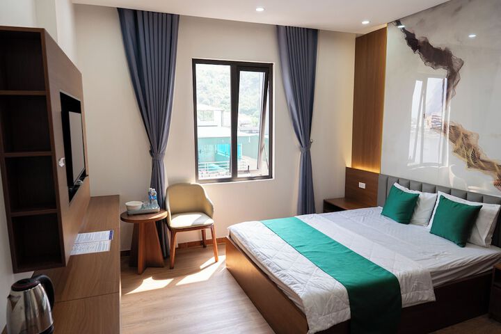 Room 4 of 19