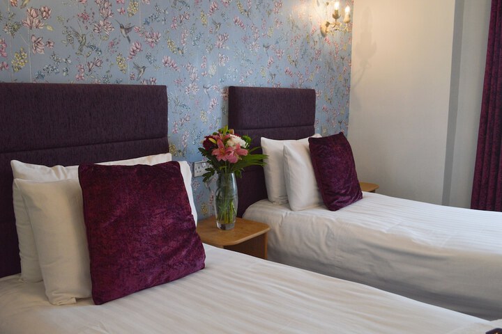 Room 20 of 46