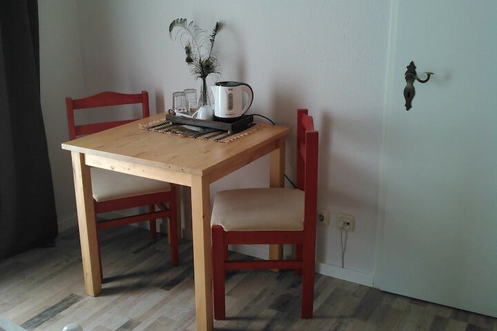 Room 14 of 35