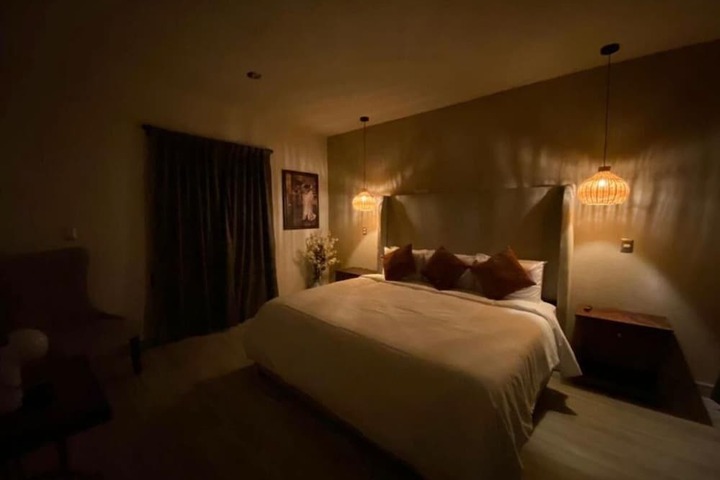 Room 55 of 131