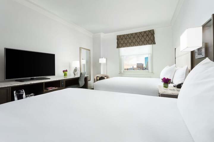 Room 32 of 144