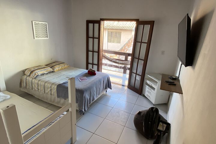 Room 4 of 15