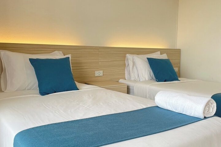 Room 6 of 21