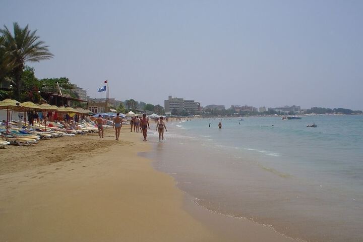Beach 36 of 60