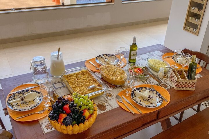 Dining 72 of 110