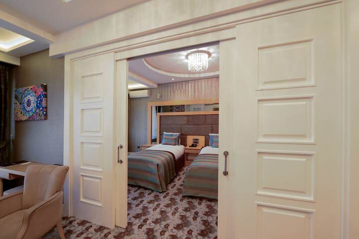 Room 20 of 43