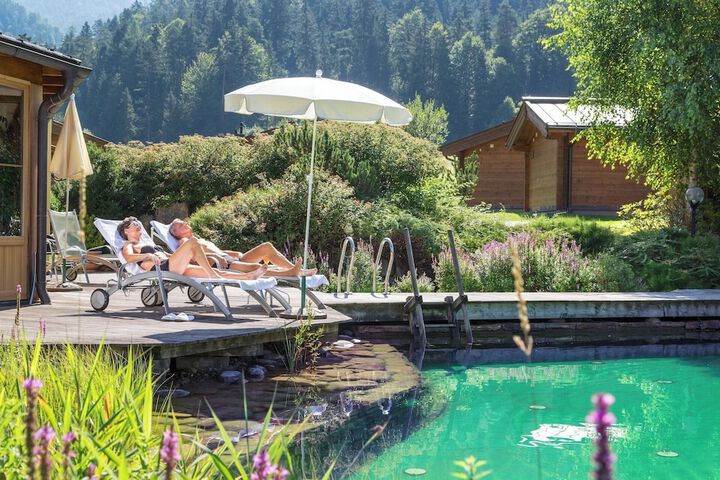 Hotel with Pool
