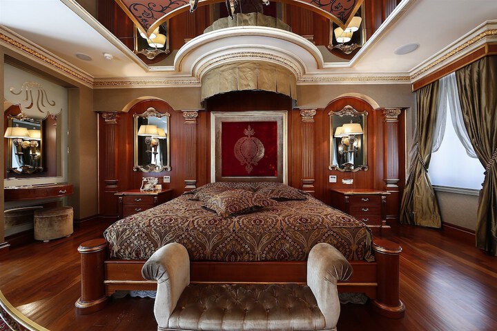 Room 11 of 58