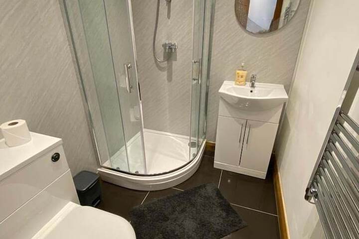 Clean Restrooms