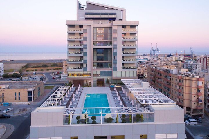 Hotel 158 of 165
