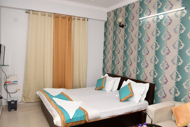 Room 36 of 73