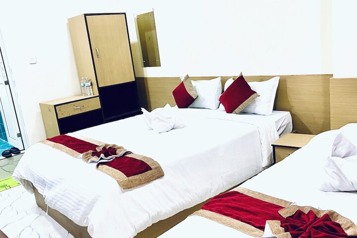 Room 38 of 53