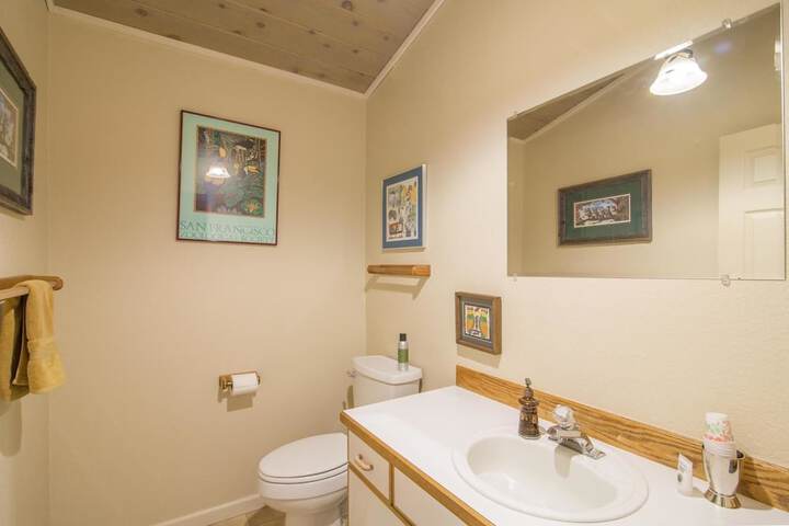 Room 16 of 30