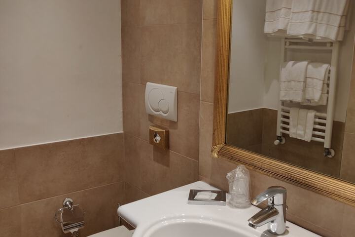 Bathroom Interior Photo