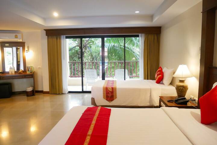Room 30 of 90