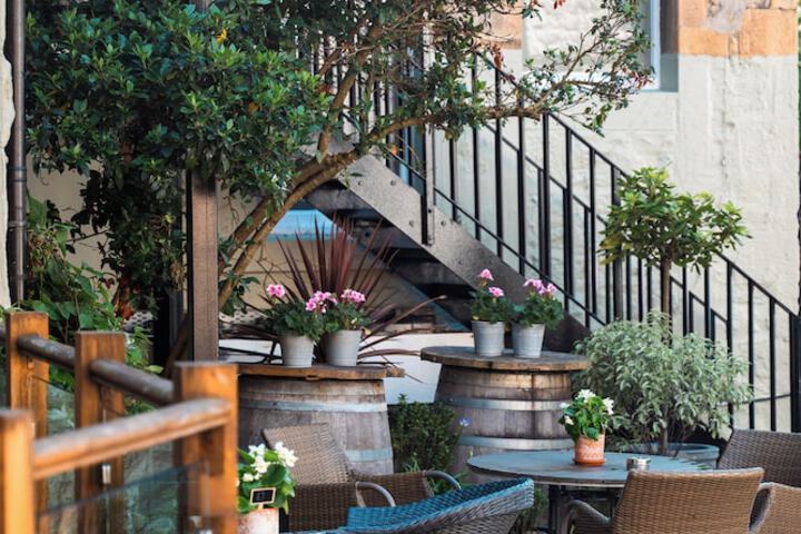Terrace/Patio 34 of 34