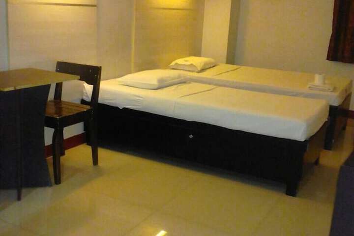 Room 41 of 94
