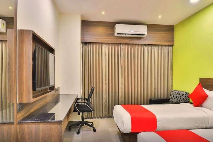 Room 16 of 24