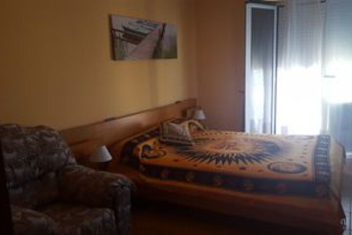 Room 18 of 30