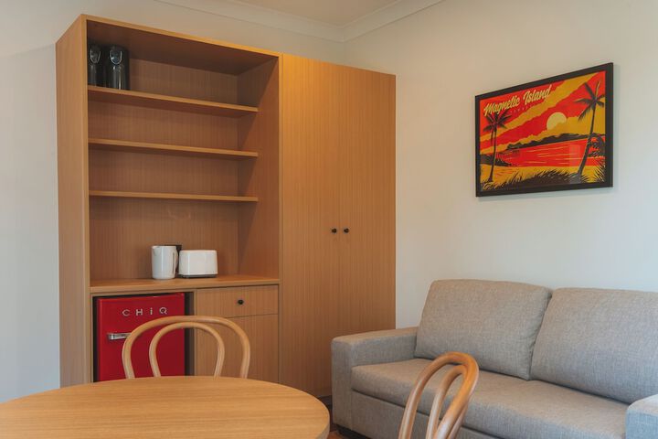 Room 93 of 167