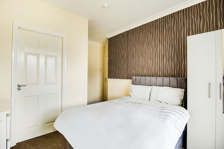 Room 7 of 41