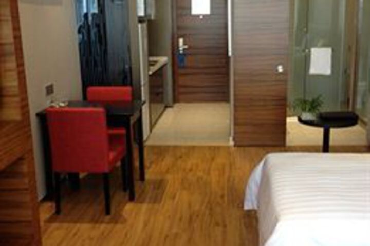 Room 19 of 46
