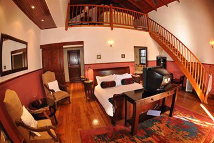 Room 8 of 26
