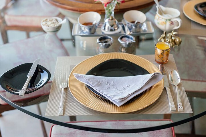 Dining 65 of 162