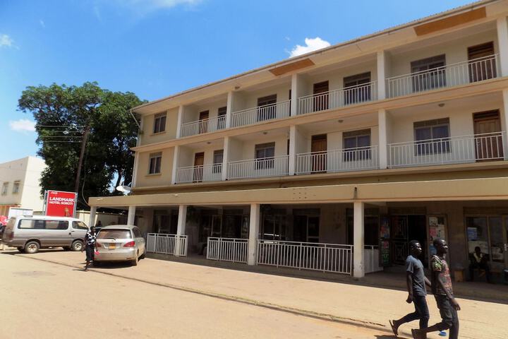 LandMark Hotel