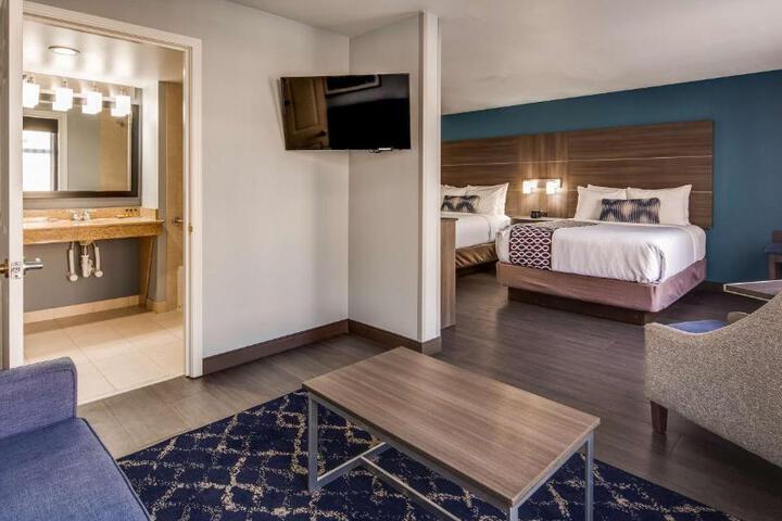 2 Queen Beds Pet Friendly (6 of 13)