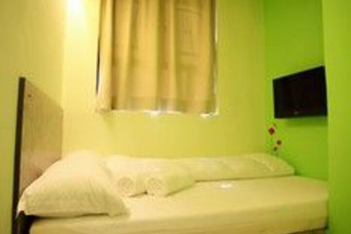 Room 46 of 93