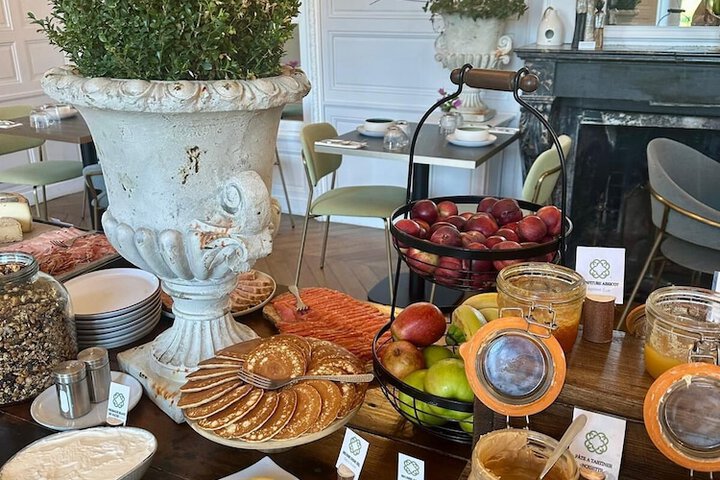 Breakfast/Coffee Service 68 of 123